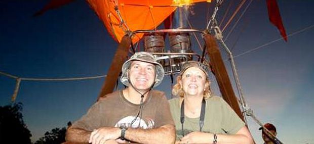 Scenic Hot Air Balloon Ride and Luxury Tour Cairns and Port Douglas